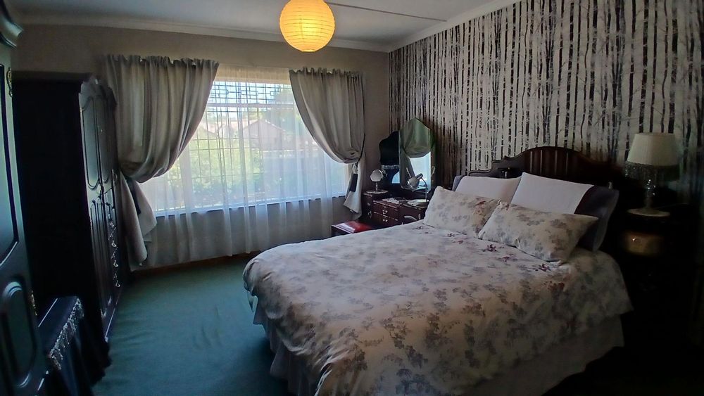 Main bedroom