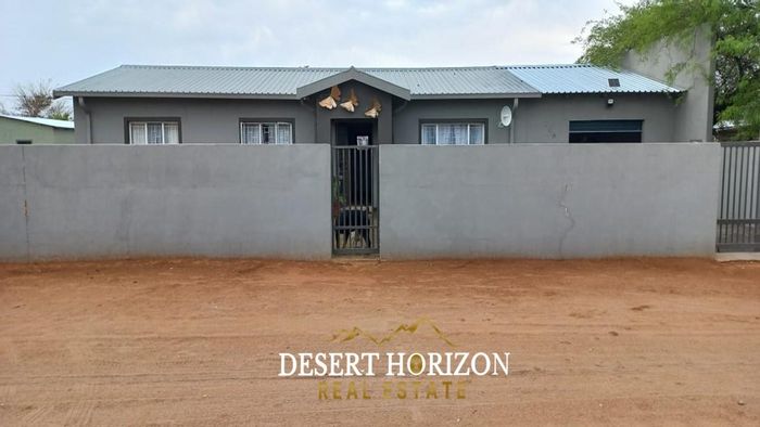 3-Bedroom House for Sale in Rehoboth Central with Entertainment Area and Security.