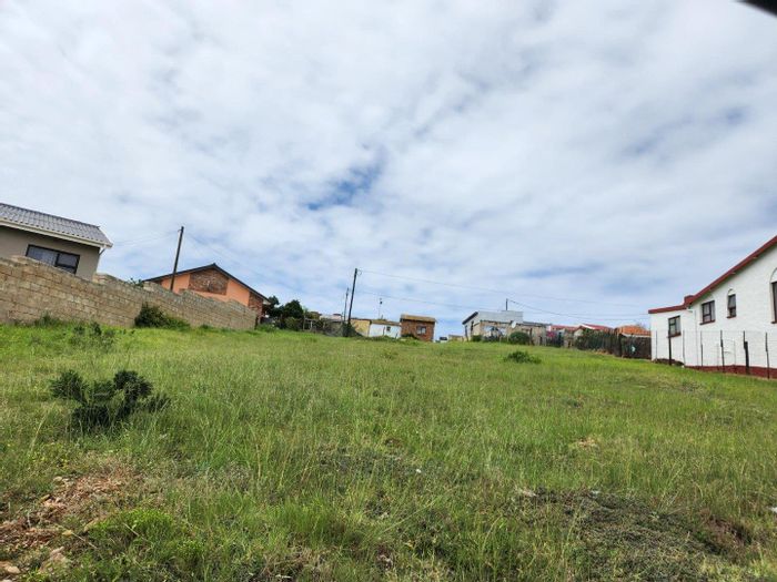 Mossel Bay Central Vacant Land for Sale: Prime 921m² Cul-De-Sac Investment Opportunity