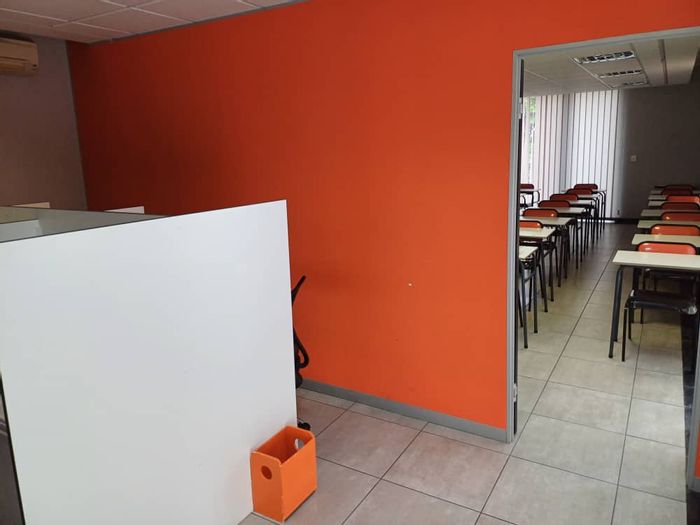 Property #2229374, Office rental monthly in Windhoek Central