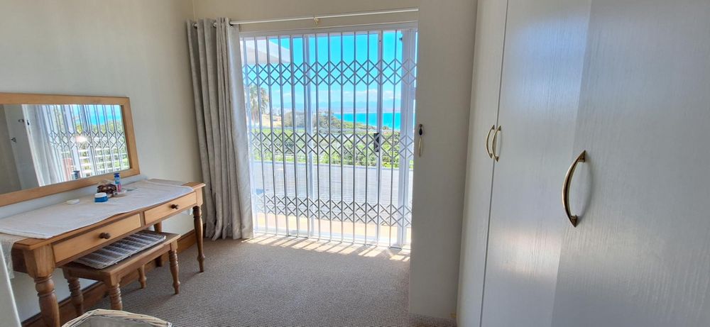 Main Bedroom - Dressing Room