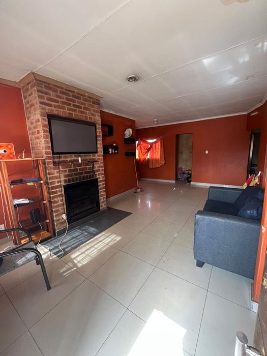 Property #2463474, House For Sale in Mamelodi East