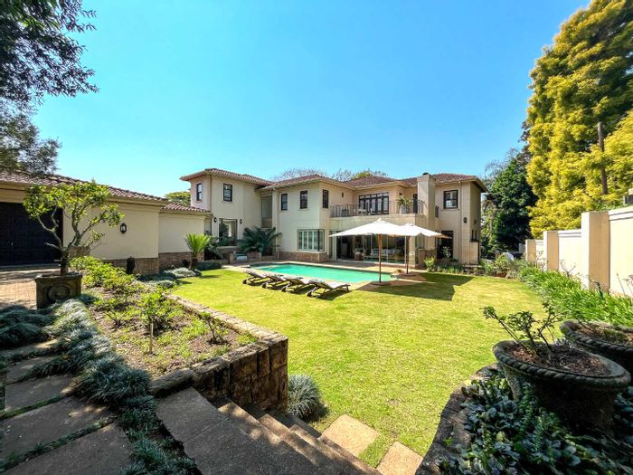 Property #2193885, Townhouse for sale in Kloof