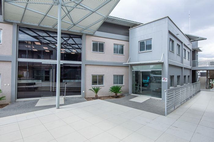 For Sale: Office in Windhoek Central with parking, storage, and recreational facilities.