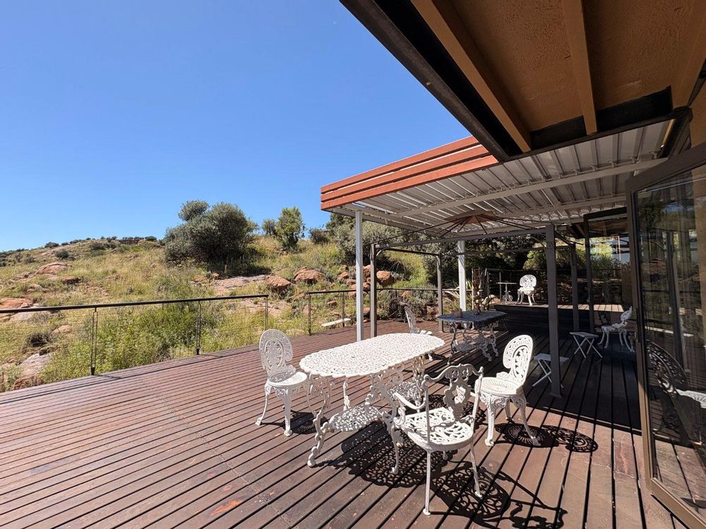 Undercover Patio overlooking the green belt.