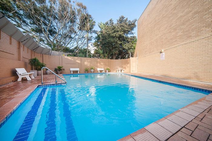 Property #2153039, Apartment for sale in Umhlanga Rocks