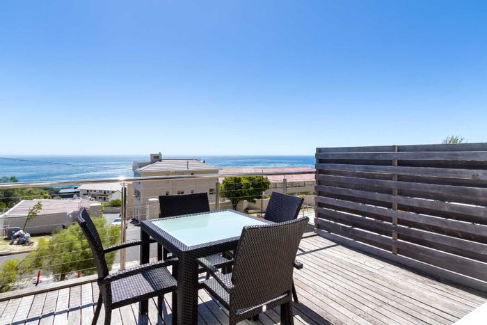 Property #2090030, Apartment for sale in Camps Bay