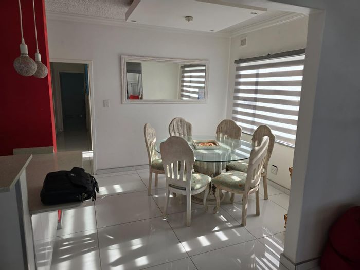 Property #2268705, Apartment rental monthly in Umdloti Beach