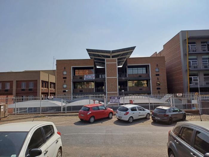 Property #2170258, Office rental monthly in Nelspruit