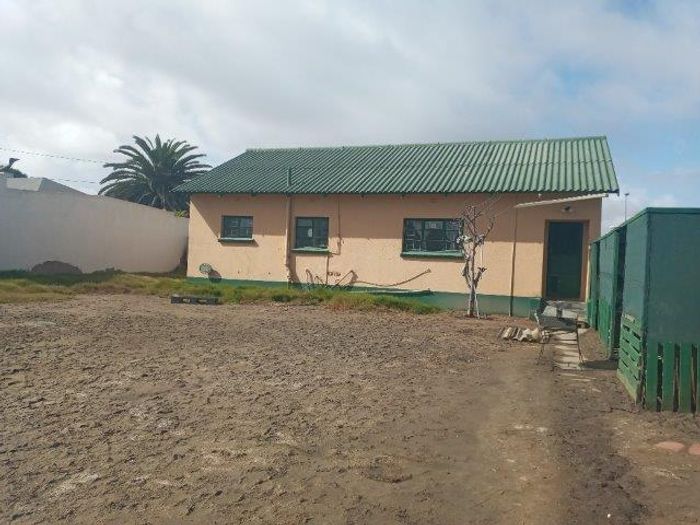 Property #2100765, House sold in Walvis Bay Central