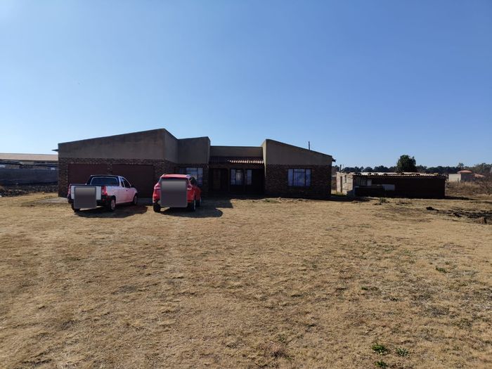 De Deur Central Houses for sale