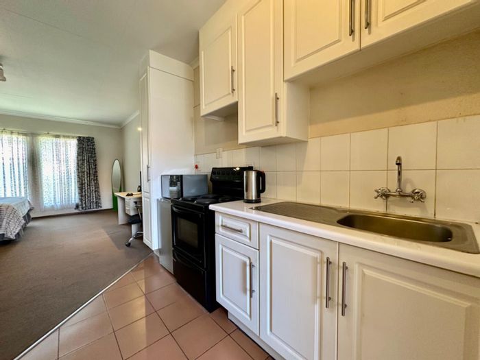 Property #2246299, Townhouse rental monthly in Melville