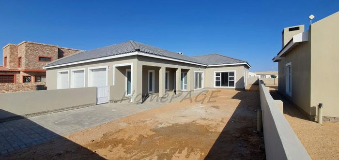 Property #2150346, House sold in Henties Bay