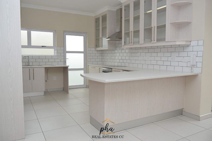 Property #2197484, Townhouse pending sale in Swakopmund Ext 39