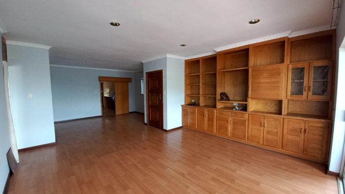 Property #2080030, Retirement Village for sale in Terenure & Ext