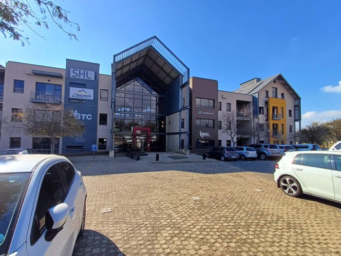 Irene Office To Rent: Reception, boardroom, kitchen, balcony, backup power, security.