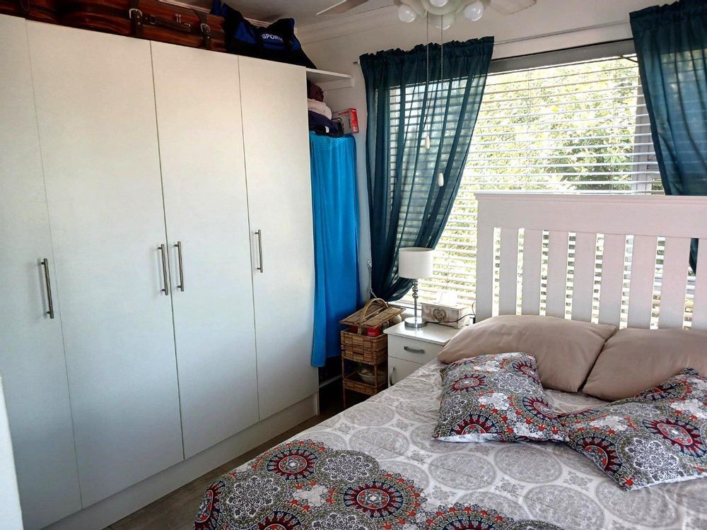 1st Floor: Same Main en suite Bedroom (in slightly a different direction).