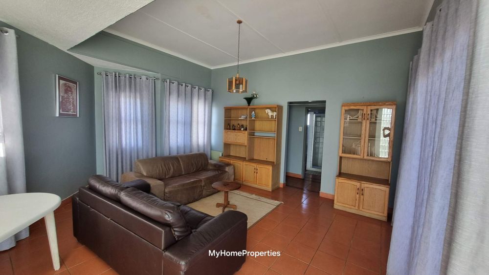 Living area- 2nd floor