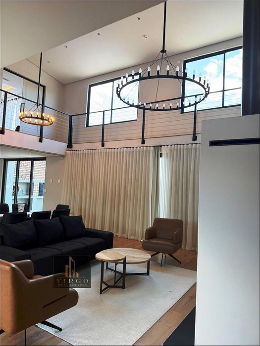 6-Bedroom House in Avis To Rent: Pool, Office, Entertainment Area, Double Garage.