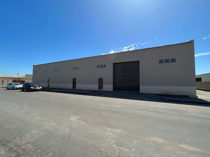 Property #2013444, Industrial for sale in Light Industrial