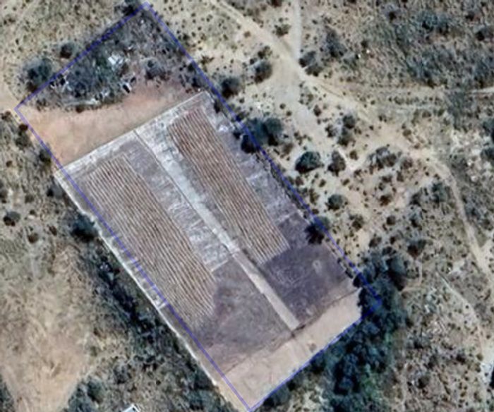 Island Oasis: 4239 m² Agricultural Land For Sale Near Upington Central