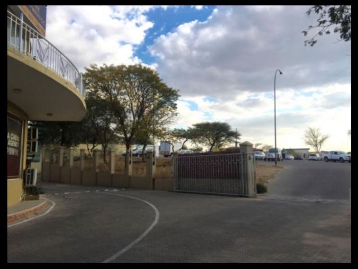 Property #1990903, Office rental monthly in Klein Windhoek
