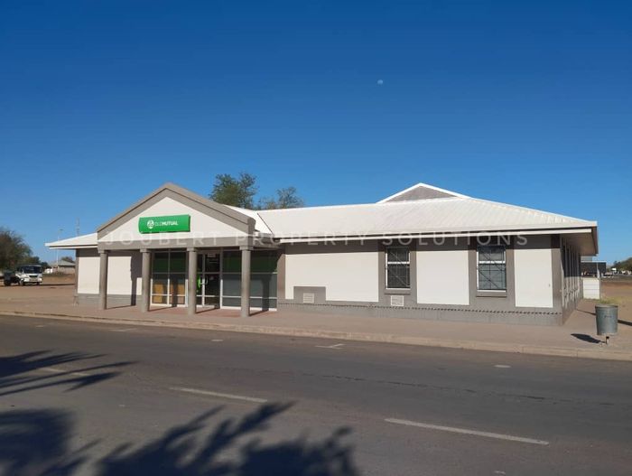 Business Property For Sale in Mariental Central: Prime Location, Rental Income Potential.