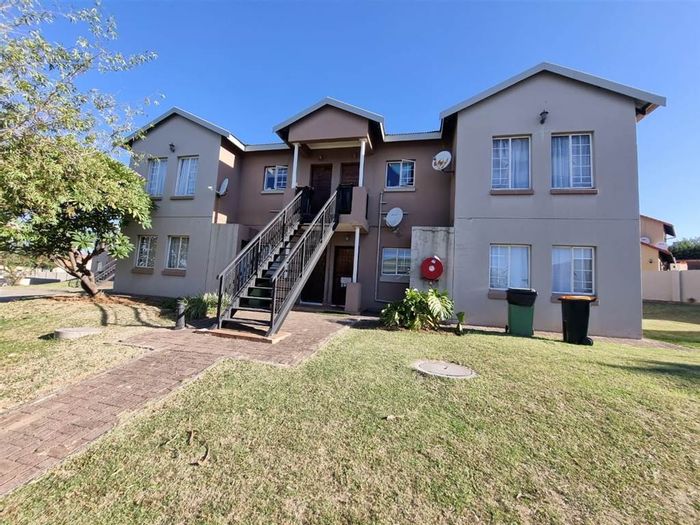 2-Bedroom Apartment For Sale in Cashan with balcony and secure parking.