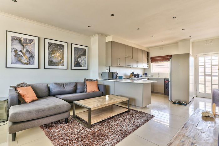 Property #2191293, Apartment for sale in Sea Point