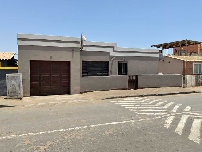 Property #2333976, House Sold in Kuisebmond