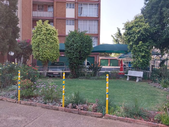 Property #2142892, Apartment Rental Monthly in Weavind Park