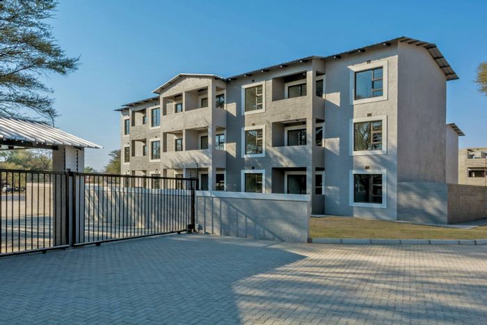 To Rent: Eco-friendly 2-Bedroom Apartment in Okahandja Central with secure parking.