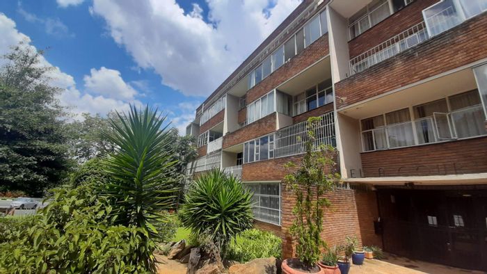 Property #2107214, Apartment sold in Cyrildene