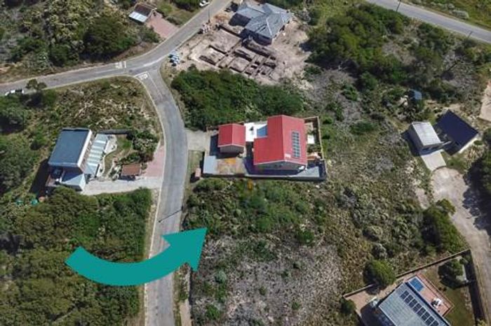 Elevated Vacant Land For Sale in Paradise Beach with Stunning Mountain Views