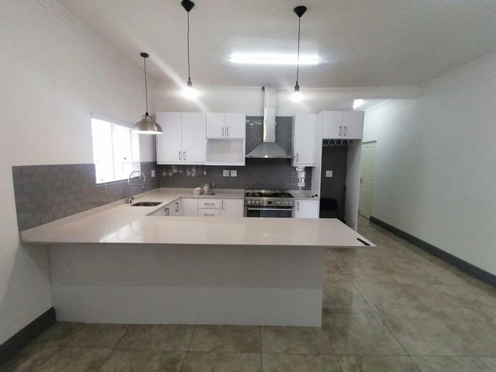 Property #2190084, House rental monthly in Maitland