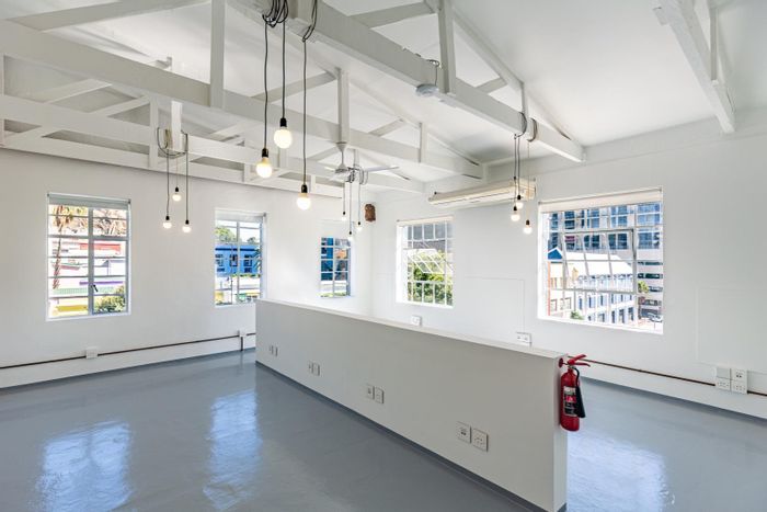 Property #2073970, Office pending sale in De Waterkant