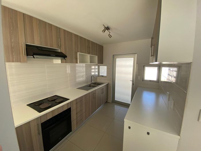 Property #2391154, Townhouse For Sale in Kleine Kuppe