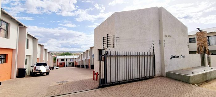 Khomasdal Townhouse: 2 Bed, Full Bath, Courtyard, Near Schools - For Sale