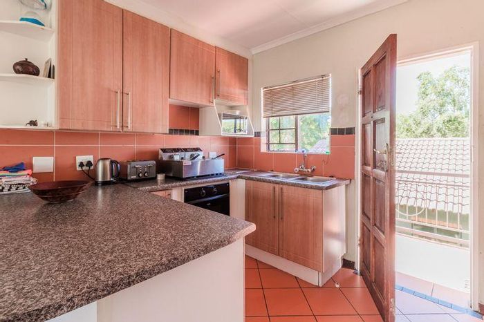 Mooikloof Ridge Apartment For Sale: Pools, Clubhouse, Tennis Courts, and More!