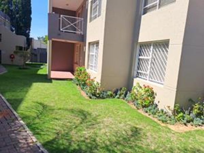 Property #2239477, Apartment rental monthly in Sandown