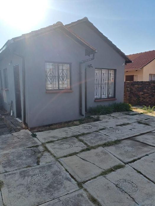 Property #2400232, House Rental Monthly in Nellmapius