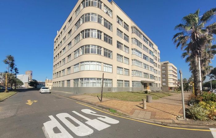 North Beach Apartment For Sale: 1 bed, garage, near beach and amenities.