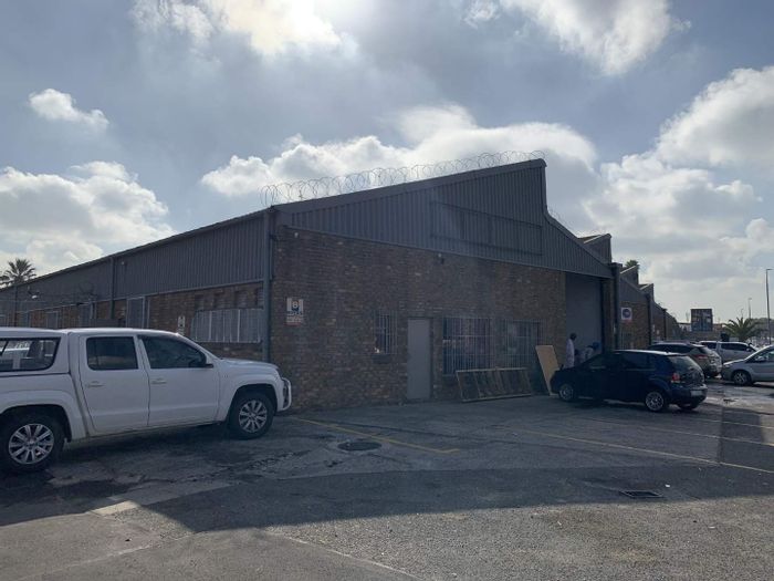 Property #2249750, Industrial rental monthly in Beaconvale
