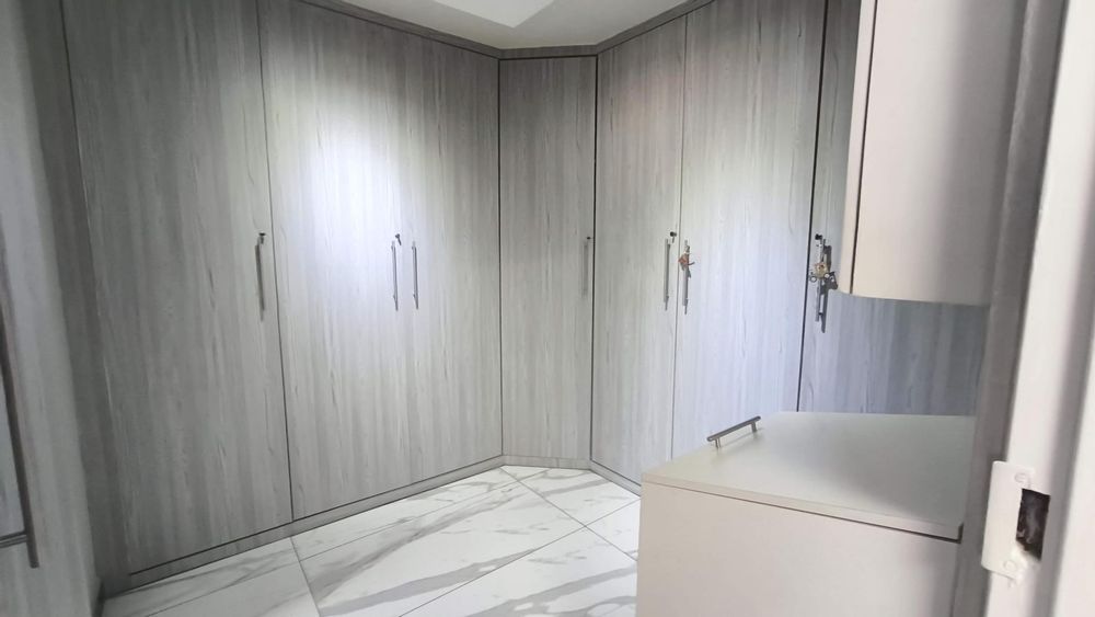 main bedroom (wardrobes)