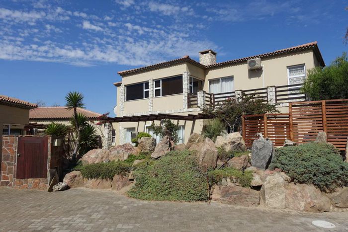 Property #2007849, Townhouse for sale in Rossmund Golf Resort