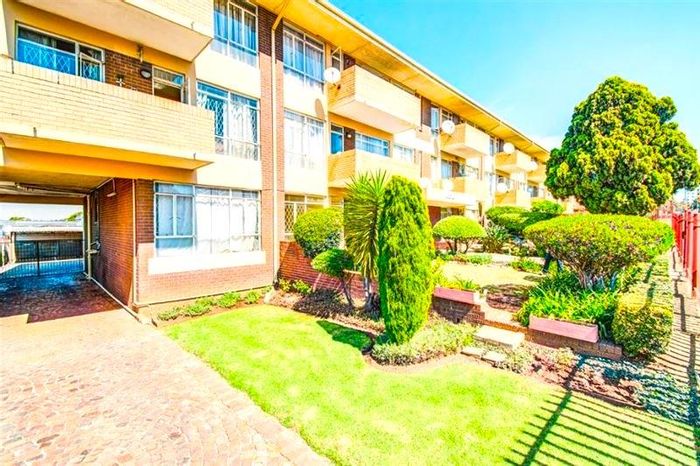 Property #2231018, Apartment for sale in Kempton Park Ext 1