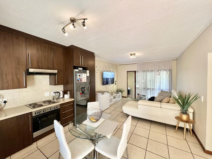 Property #2227012, Apartment rental monthly in Broadacres