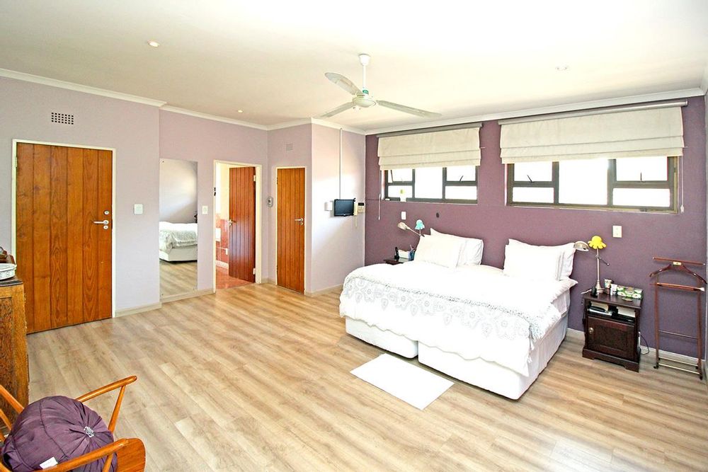 Main bedroom upstairs