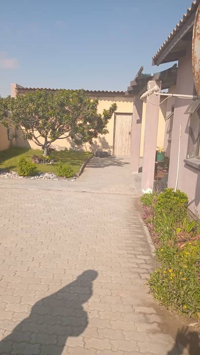 Property #2399266, House For Sale in Kuisebmond