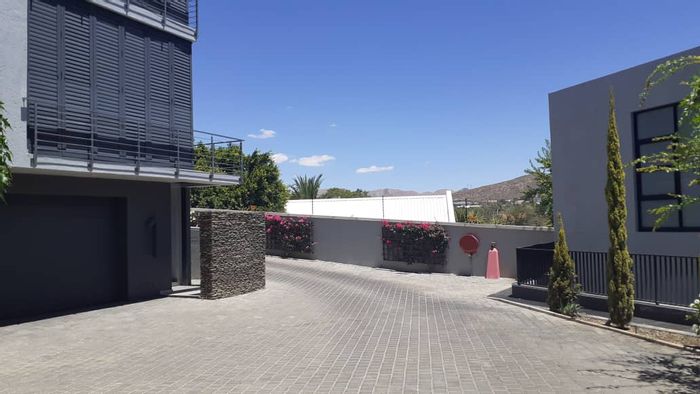 Property #1999523, Townhouse for sale in Klein Windhoek